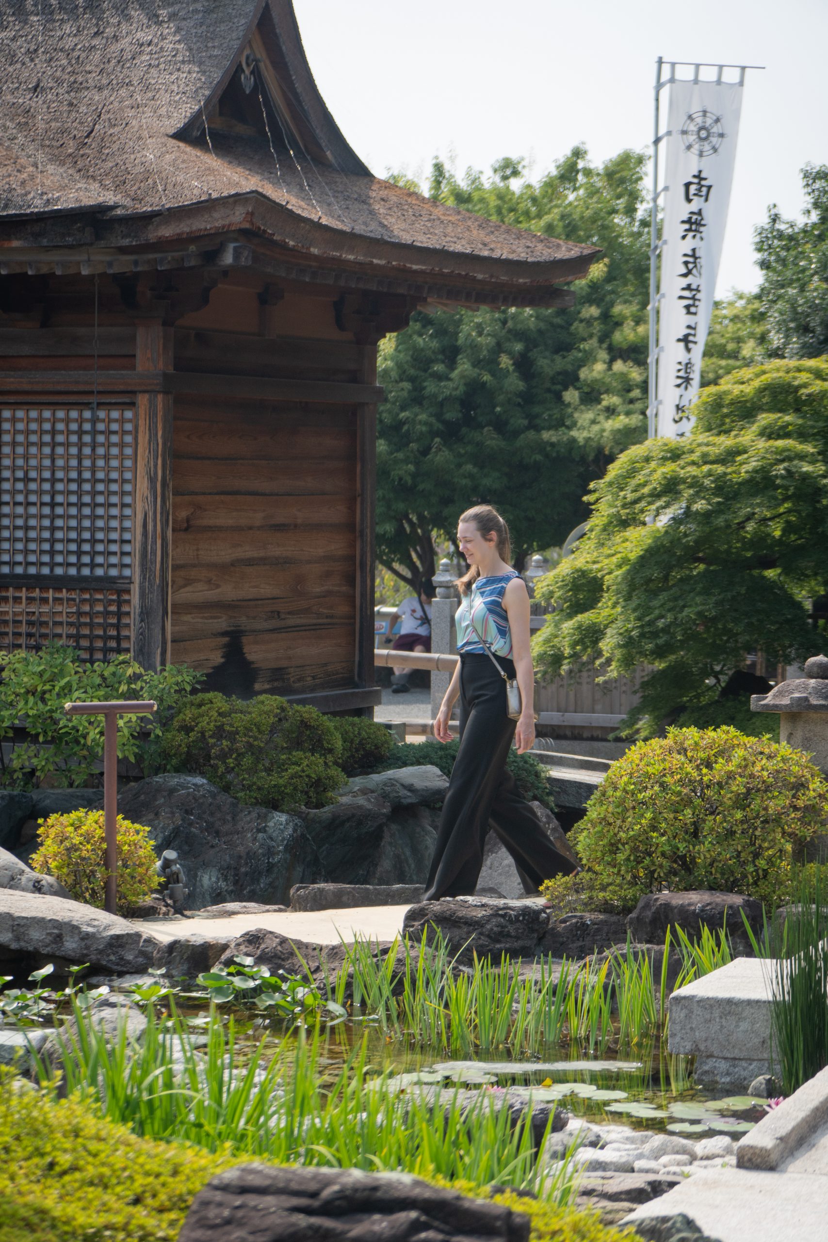 20240907_234229648_iOS